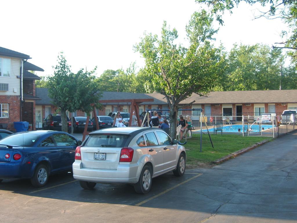 Caravan Inn Niagara Falls Exterior photo